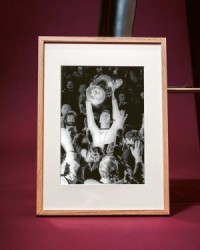 贝肯鲍尔八十周年诞辰纪念，罗本与里贝里等球星追忆：帝王尊称诠释传奇一生