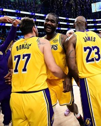 B体育体育报道-关键时刻简直是攻守兼备，湖人先发中锋的个人能力绝对不差？